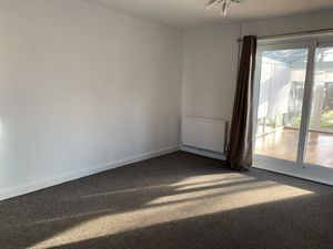 Lounge- click for photo gallery